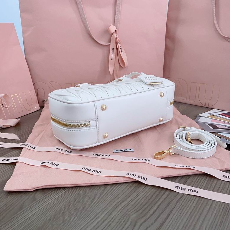 5BB148 27X12X9cm SF 3色 12