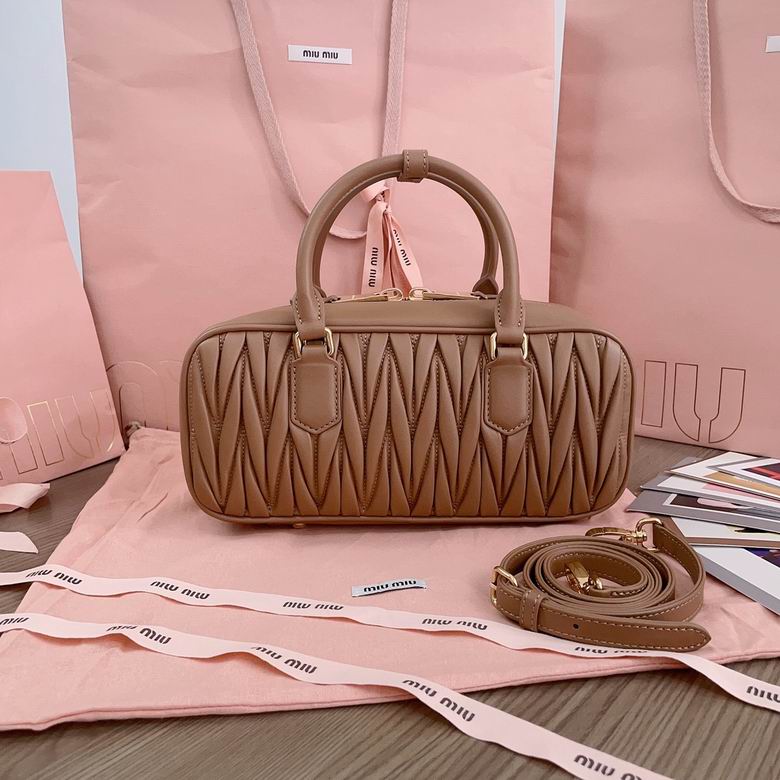 5BB148 27X12X9cm SF 3色 20