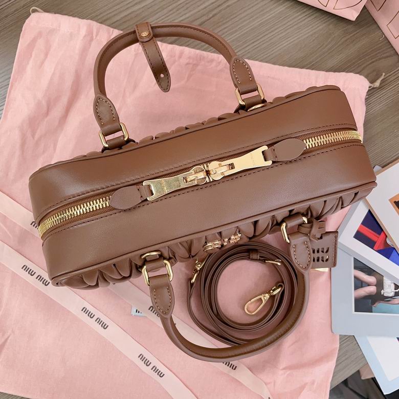 5BB148 27X12X9cm SF 3色 6