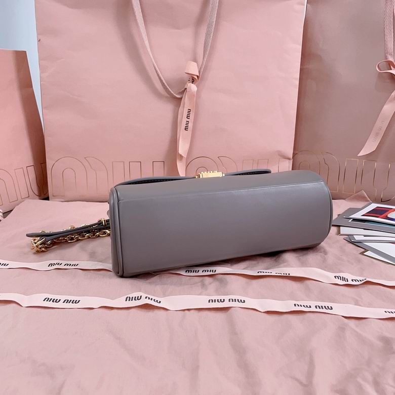 5BD266 24X13.5X9cm SF 2色 12