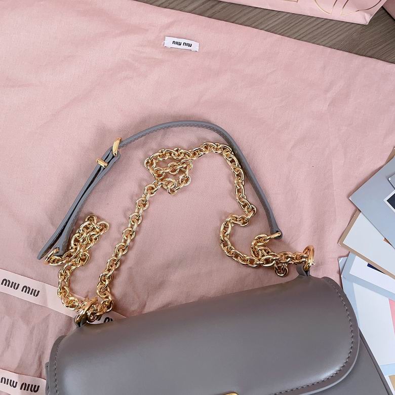 5BD266 24X13.5X9cm SF 2色 15