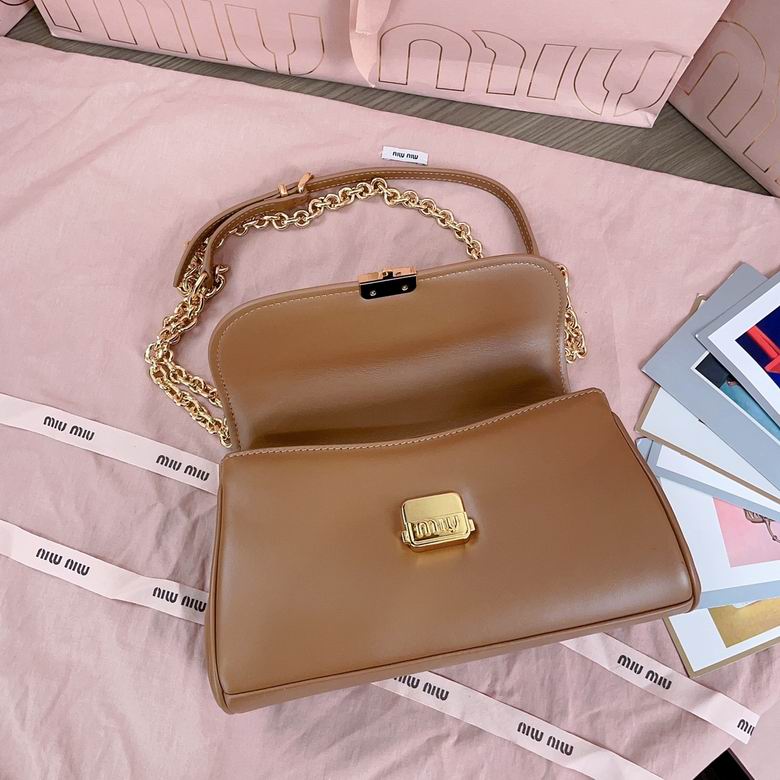 5BD266 24X13.5X9cm SF 2色 7