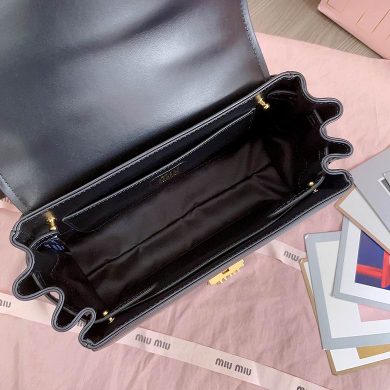 5BD266 24X13.5X9cm SF 8