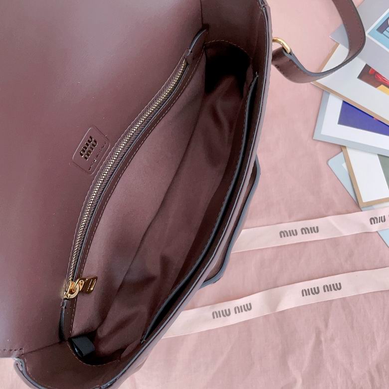 5BD270 23X13.5X5cm SF 3色 8