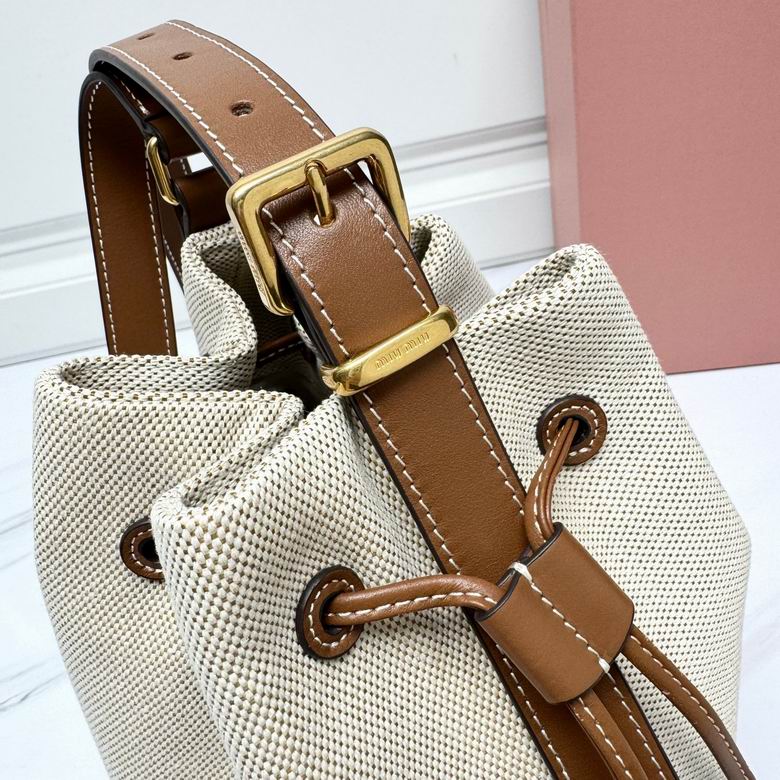 5BE090 16X22.5X14cm H 5