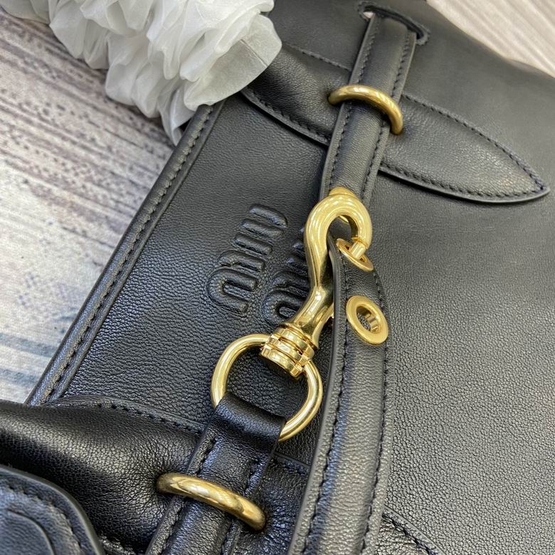 5BG291 31X40X13cm MP 3色 28