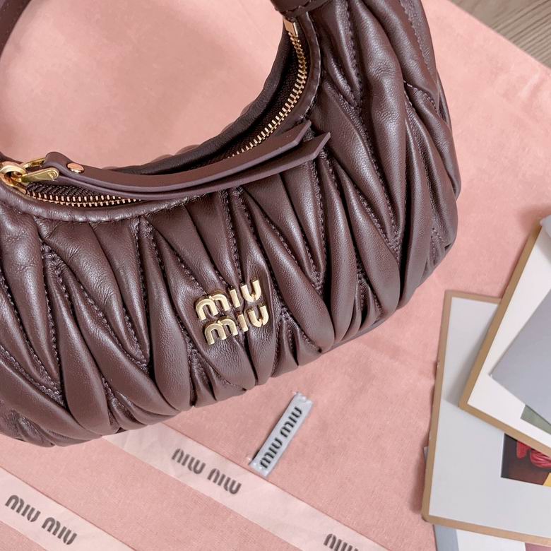 5BP078 18X10X6cm SF 4