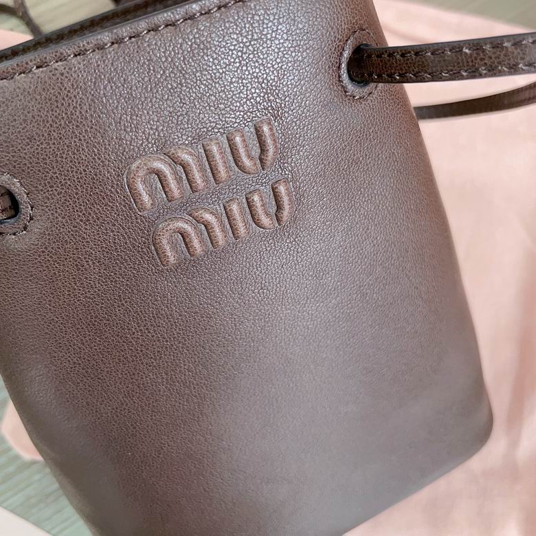 5NF460 17X14X6cm SF 4