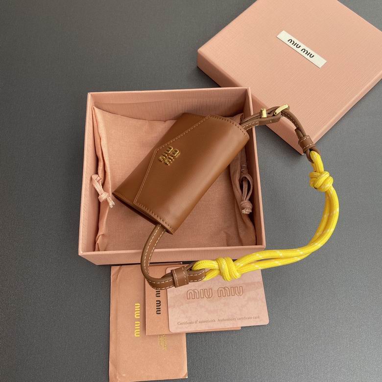 5mt024 10.5X8.5X2cm DN 2色 1