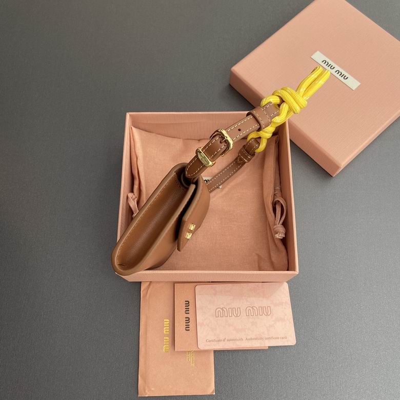 5mt024 10.5X8.5X2cm DN 2色 4