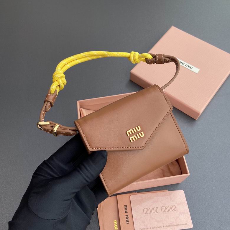 5mt024 10.5X8.5X2cm DN 2色 5