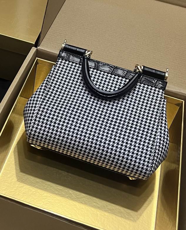 6411 20X16X8cm BG 4色 32