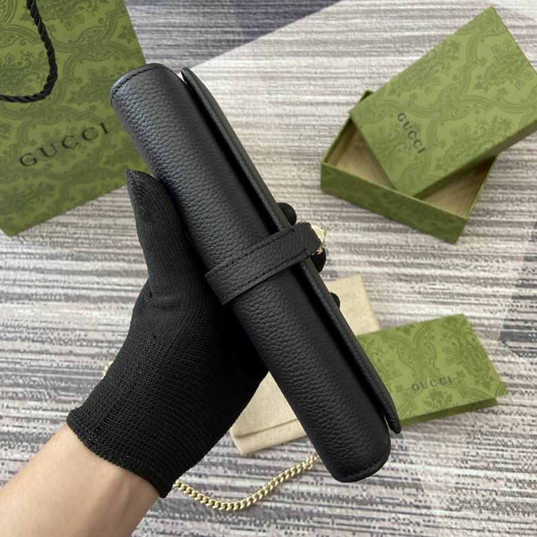 652681 19X10X3.5cm MP 3色 13