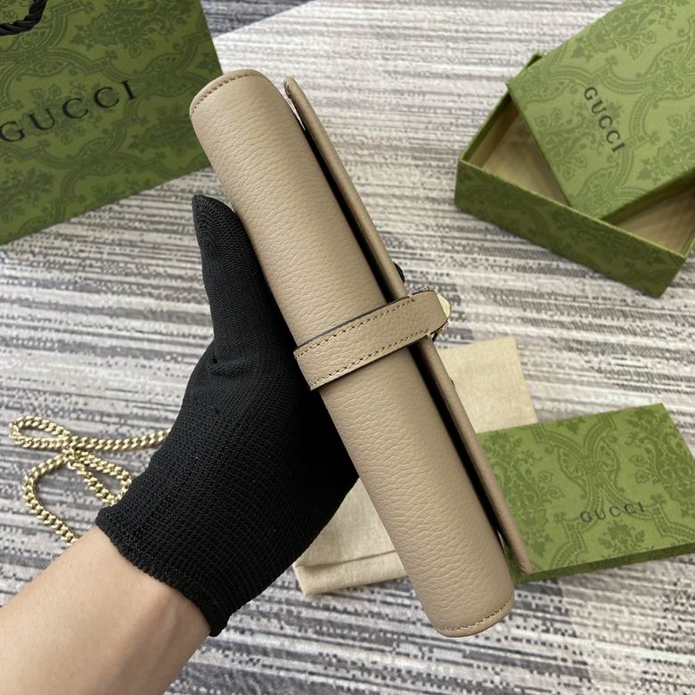 652681 19X10X3.5cm MP 3色 23