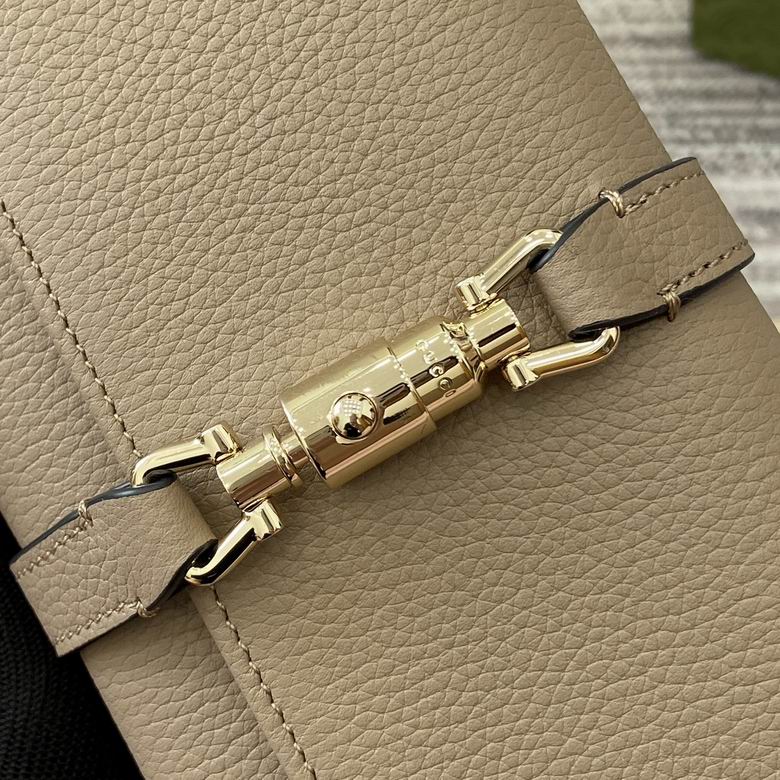 652681 19X10X3.5cm MP 3色 25