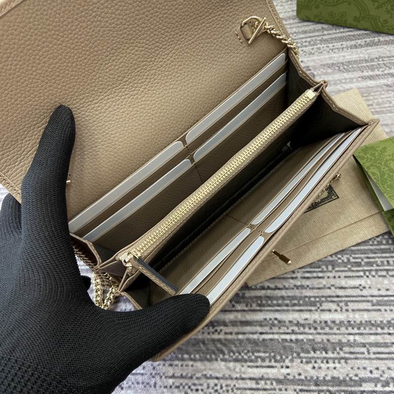 652681 19X10X3.5cm MP 3色 28