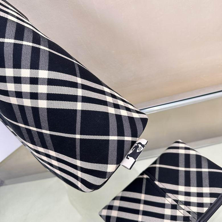 678155 26.5X13.5X46.5cm IQ 3