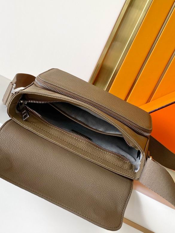 7062-4 23.5X21X8.5cm WP 3色 7