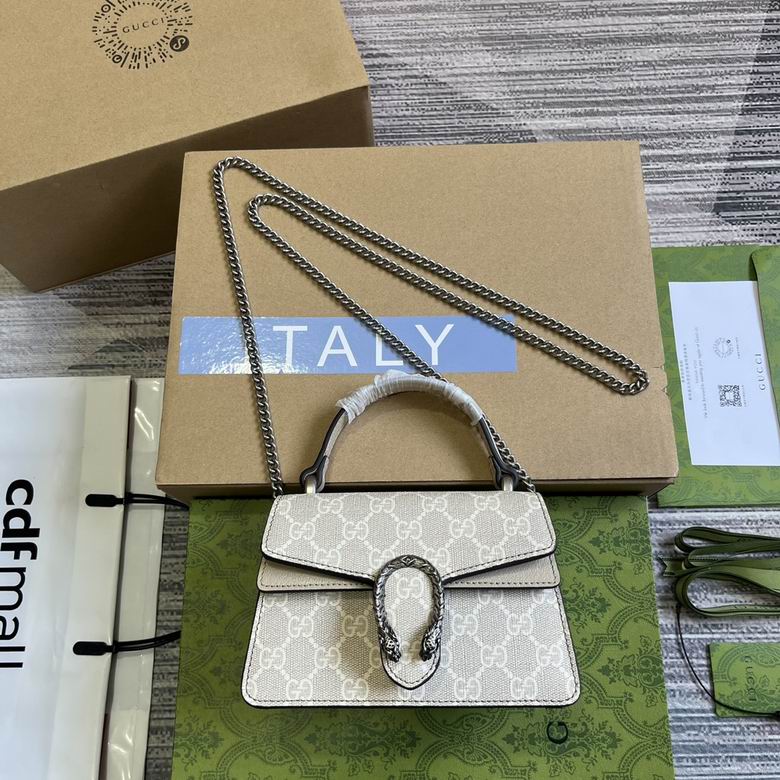 739496 18X12X6cm MP 0