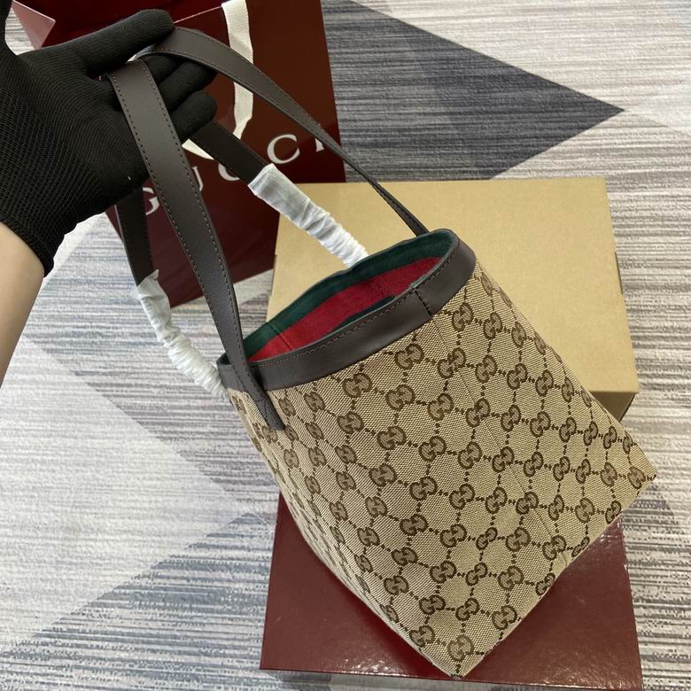 788211 21.5X17.5X18cm MP 3