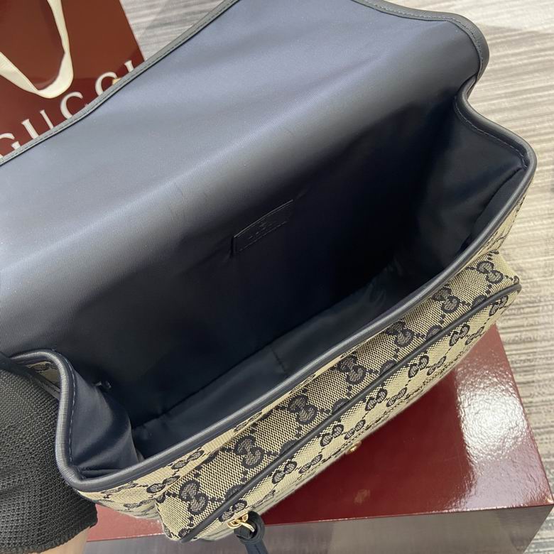 793823 25X29X10cm MP 11