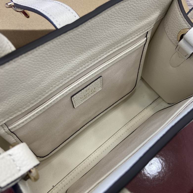 795349 24X17.5X8.5cm MP 8