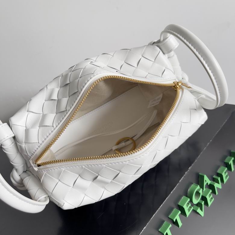 796615 19X12X9cm YG 8