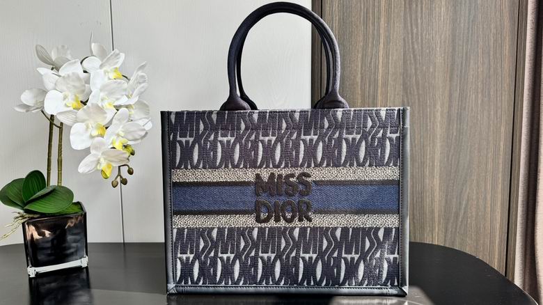 8005 36X16X27cm YG 6