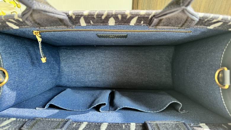 8005 36X16X27cm YG 7