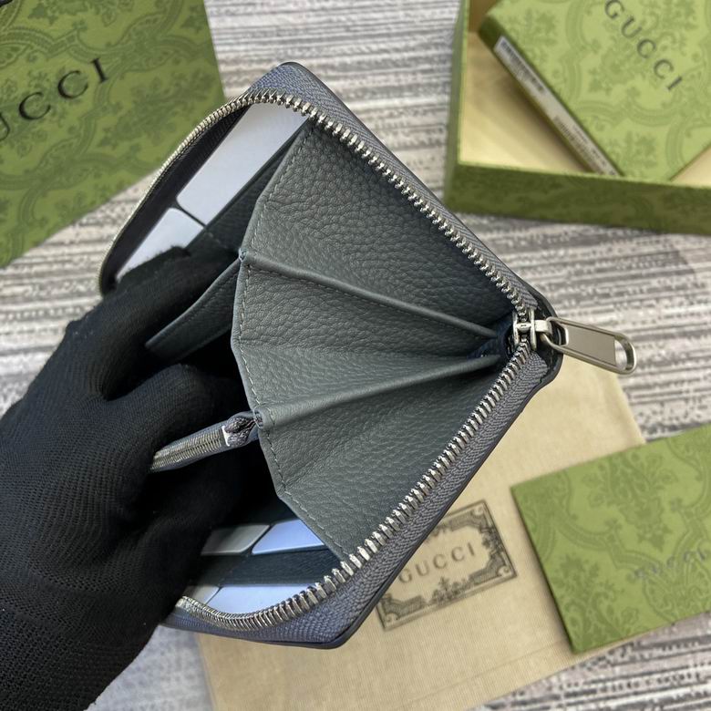 802023 19.5X11X3cm MP 7