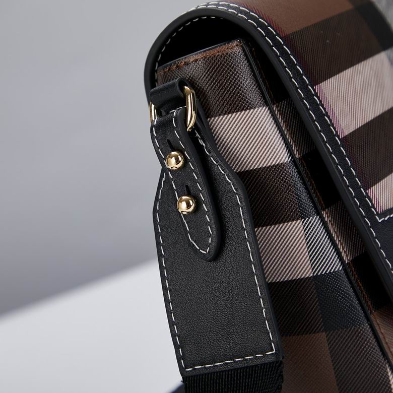 80211101 25X18X8.5cm IQ 5色 32