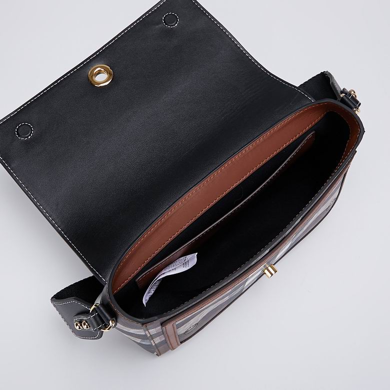 80211101 25X18X8.5cm IQ 5色 33