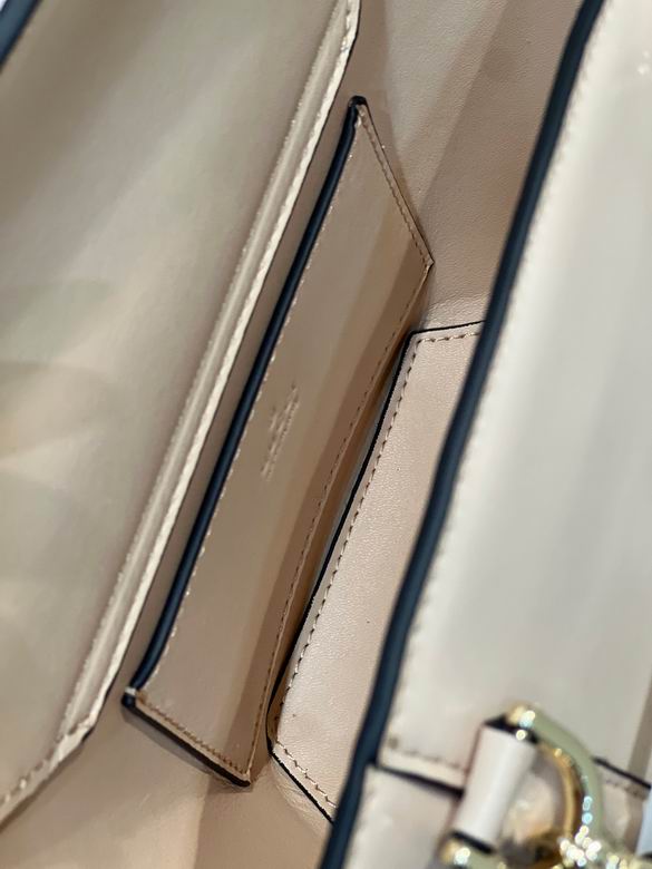 805832 16X14X11.5cm DF 3色 17