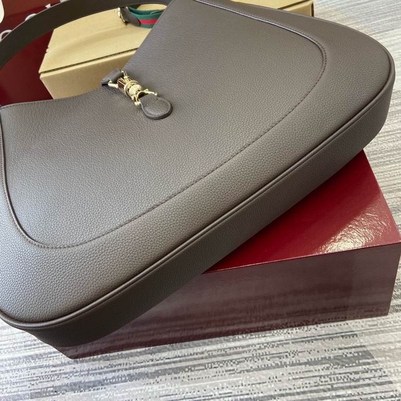 813650 40X38X10cm MP 6