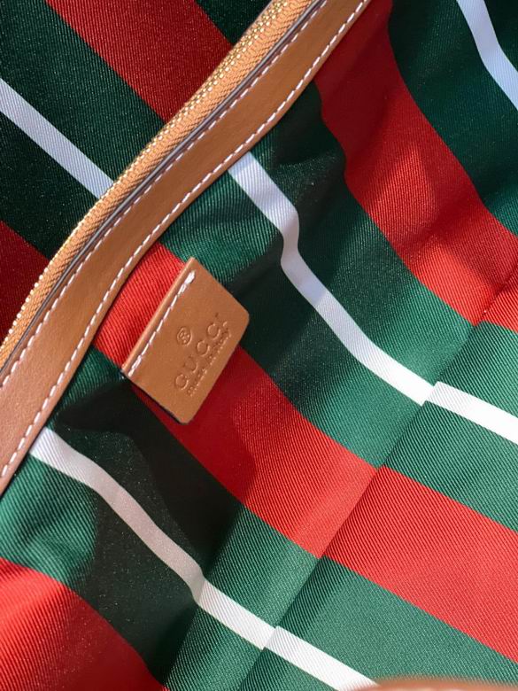 815213 38X25.5X15cm DF 7