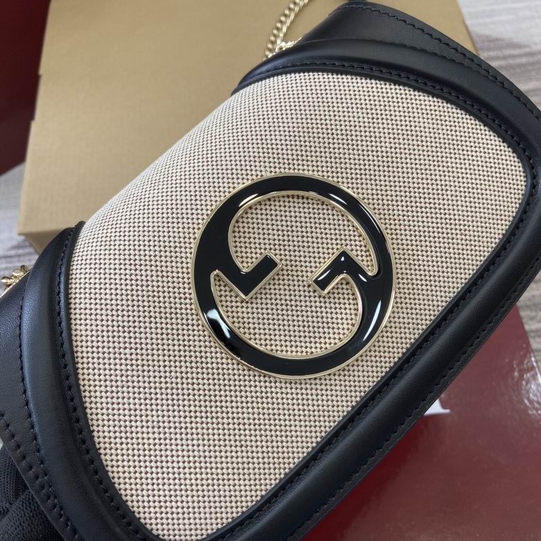 815711 21.5X11X8cm MP 4色 14