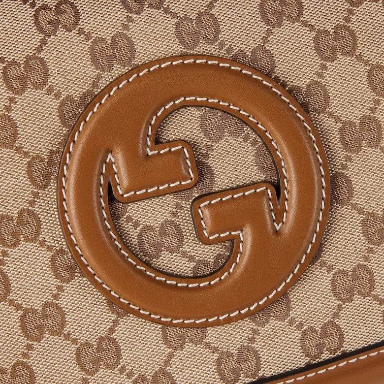 815716 32X17X10cm MP 4