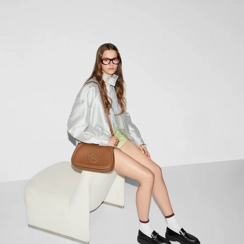 815716 32X17X10cm MP 5色 12