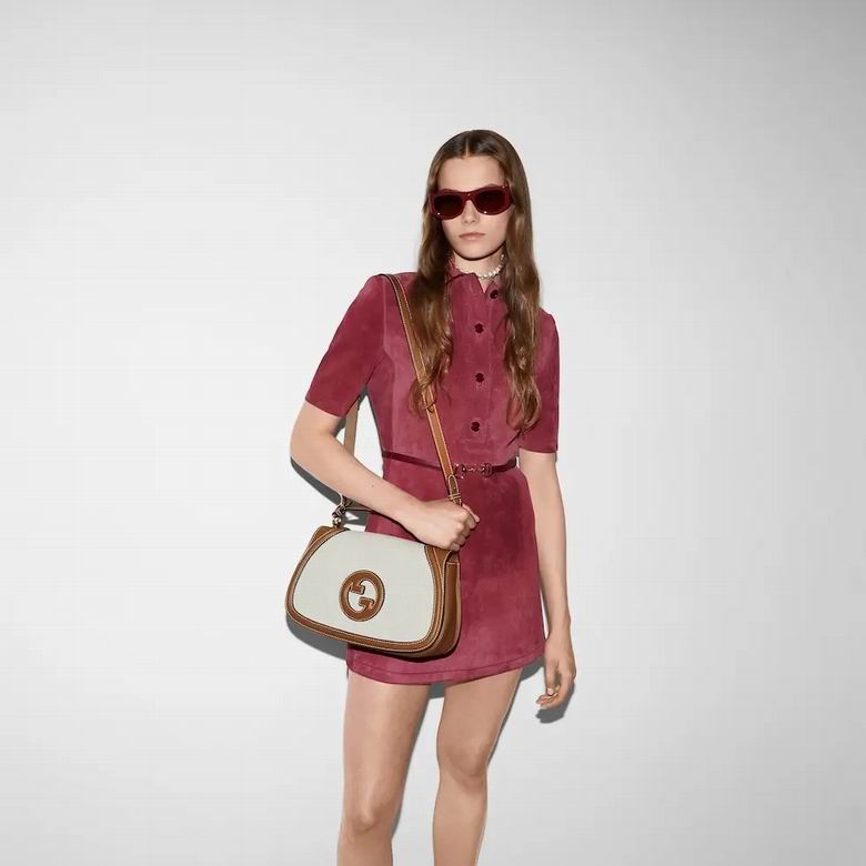 815716 32X17X10cm MP 5色 30