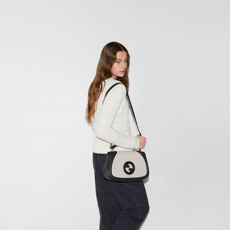 815716 32X17X10cm MP 5色 39