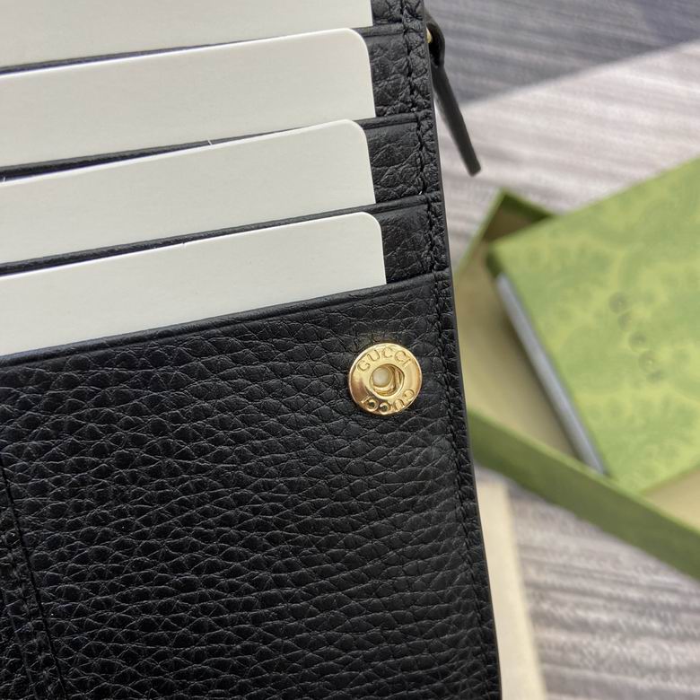 815874 18X14X3cm MP 8