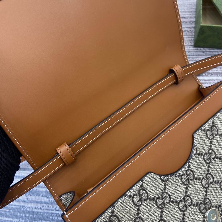 820688 20X12.5X5cm MP 7