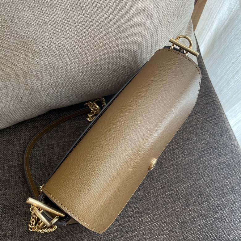 894 16.5X21X6cm TB 3