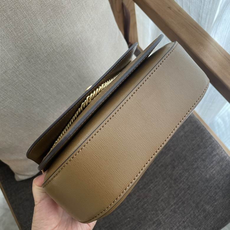 894 16.5X21X6cm TB 5