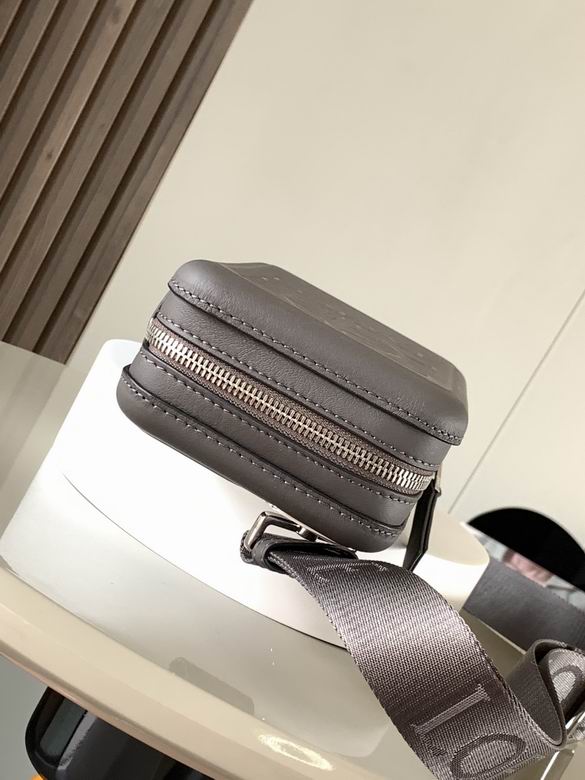 9117 18.5X12.5X6.5cm YG 2色 12