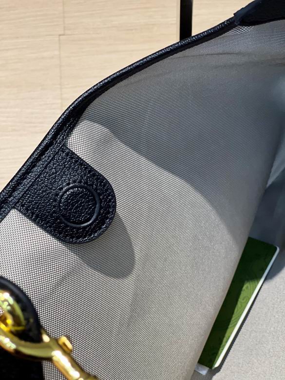 Body 815924 49X46X4cm DF 3色 14