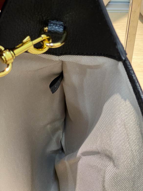 Body 815924 49X46X4cm DF 3色 15