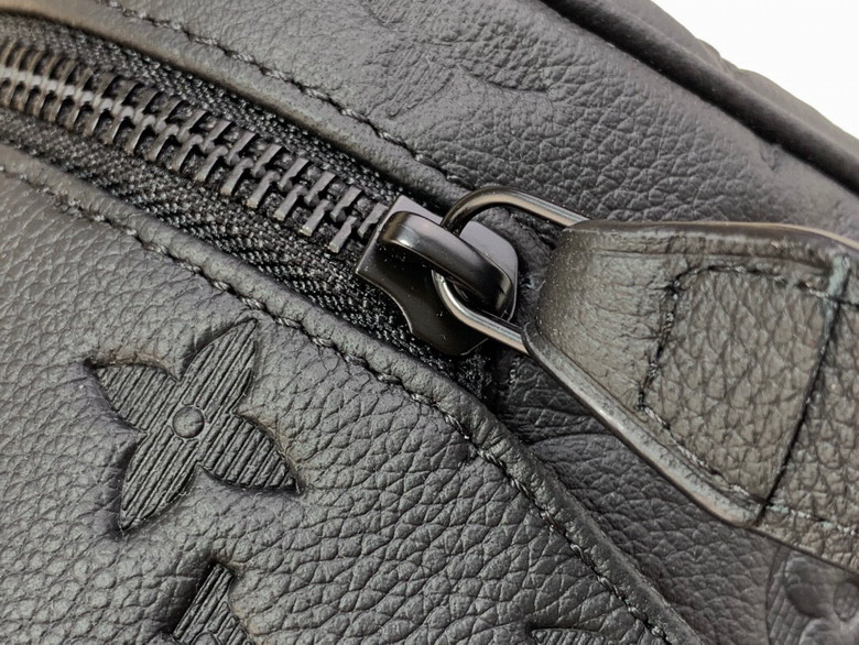 Dopp Kit M59478 28x15x16 5cm gf1_6