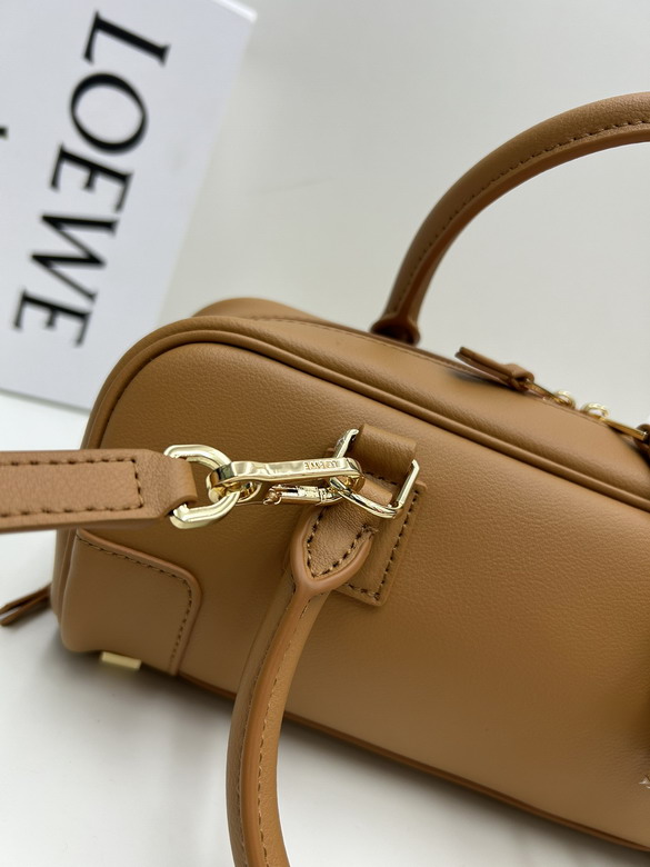 Loewe S062417 23x10x11cm jj2_7