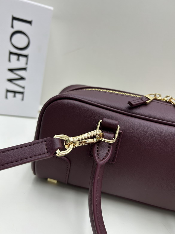 Loewe S062417 23x10x11cm jj3_6